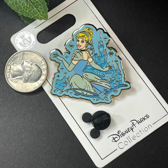 Disney Cinderella Princess Trading Pin Gown Sparkle Castle Lapel Pin Brooch - Picture 2 of 4
